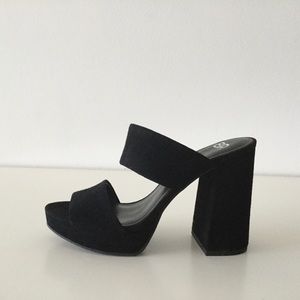 NEW B.P. Sandals Sz 6 Sophia Platform Suede